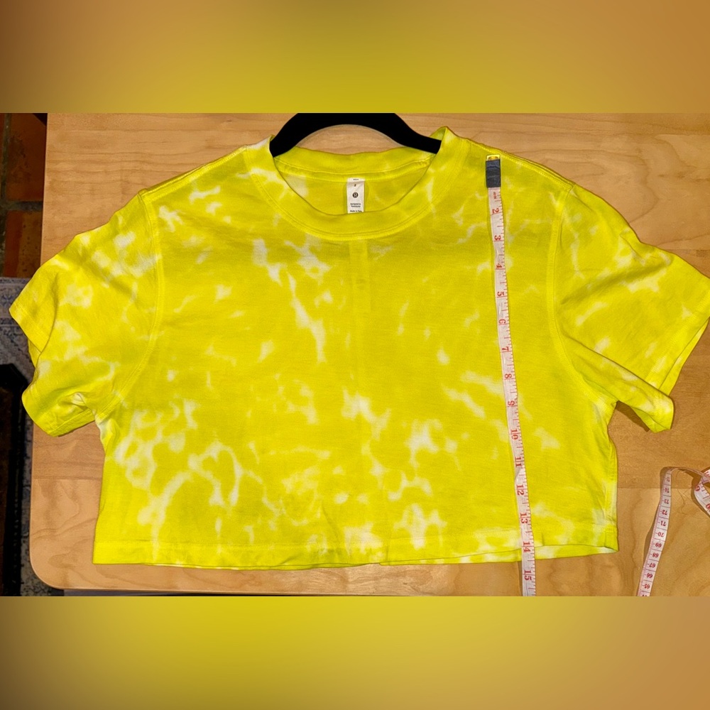 Lululemon All Yours Cropped Cotton T-Shirt *Tie Dye Marmoleado Highlight Yellow - Picture 6 of 8